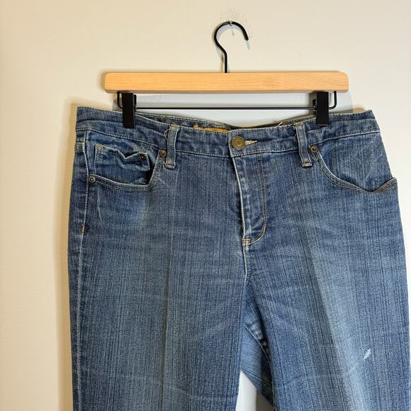7 For All Mankind Jeans Women's 12 Blue Medium Wash Straight Distressed - Picture 2 of 9